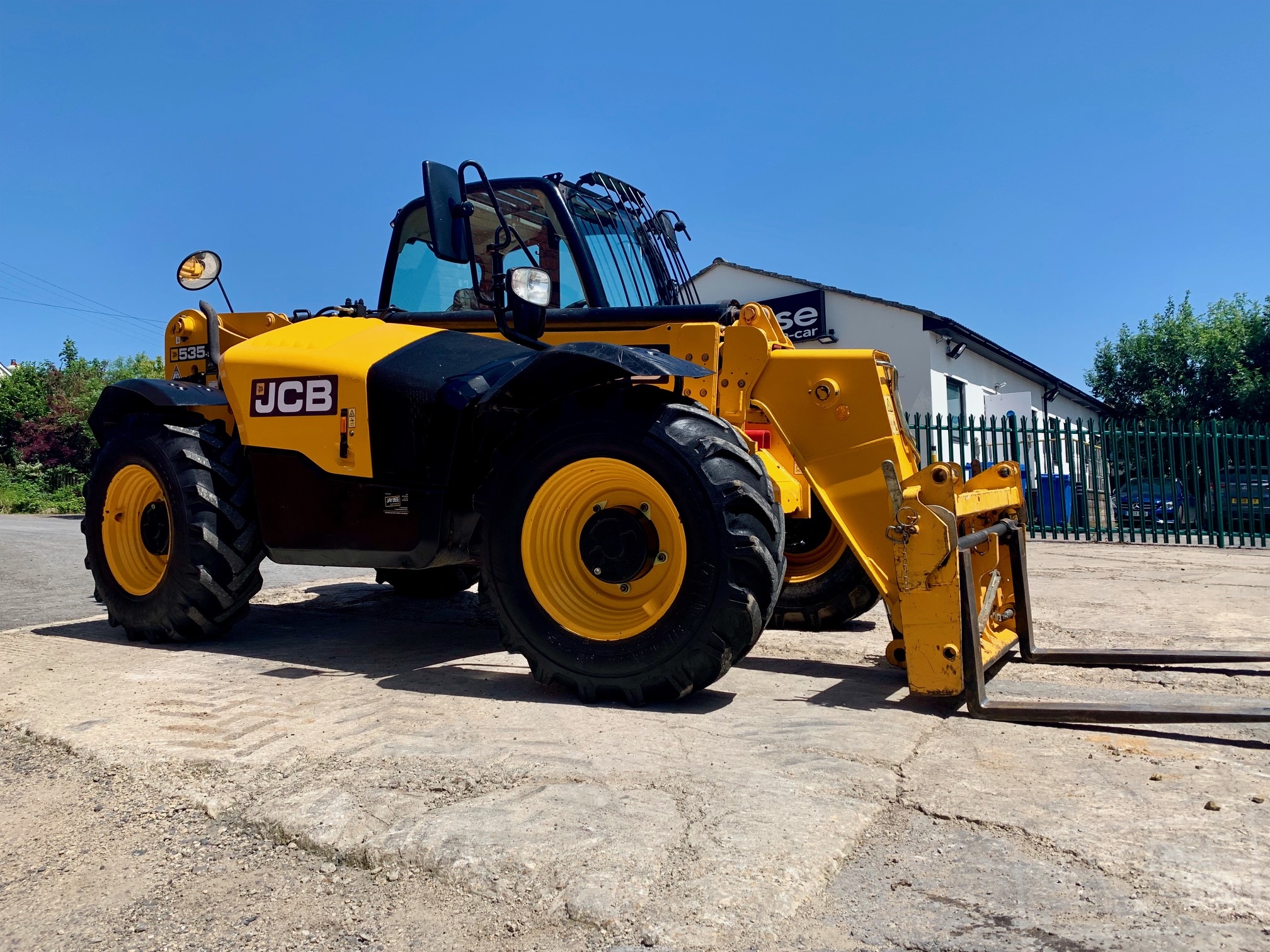 What Telehandler do I need? Jay Bee Plant Sales
