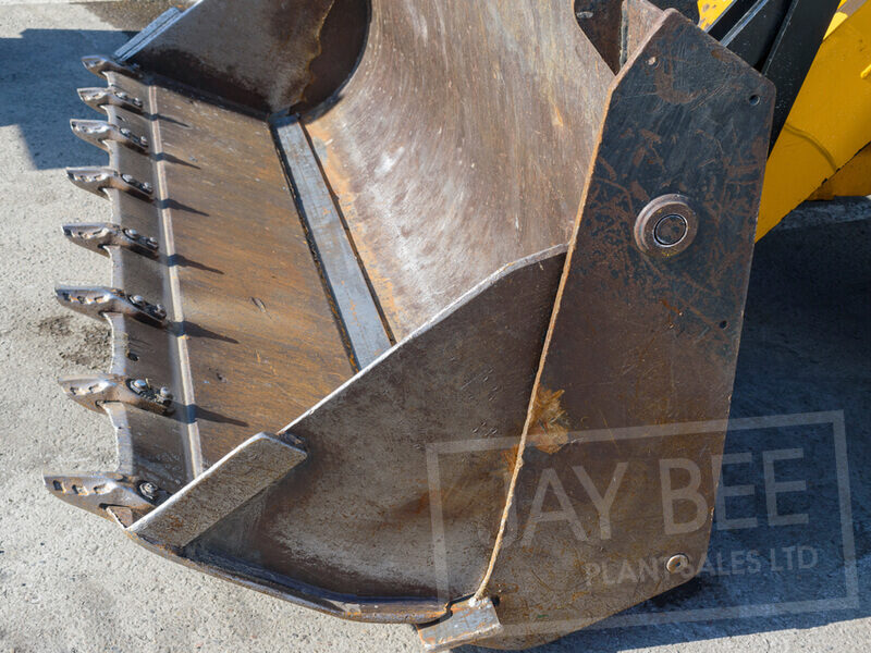 Top 5 Machine Attachments for Your Construction Project