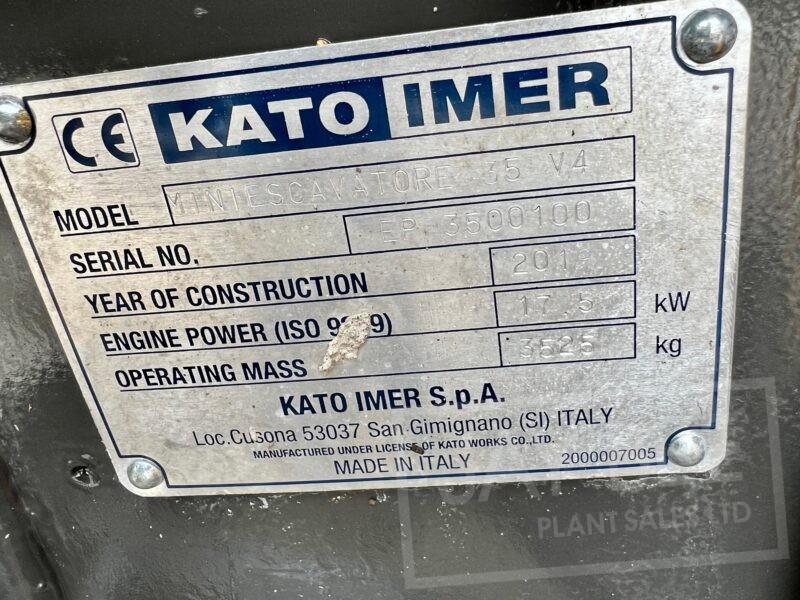 5631-Kato-HD27V4-excavator-10