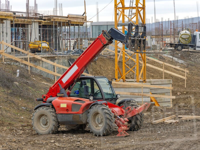 Telehandlers: The Workhorses of the Construction Industry