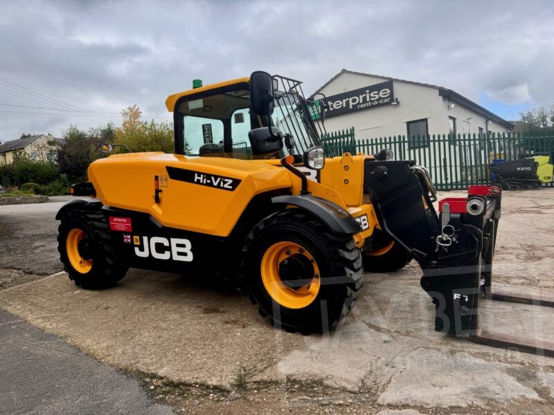 6140-JCB-525-60-telehandler-2