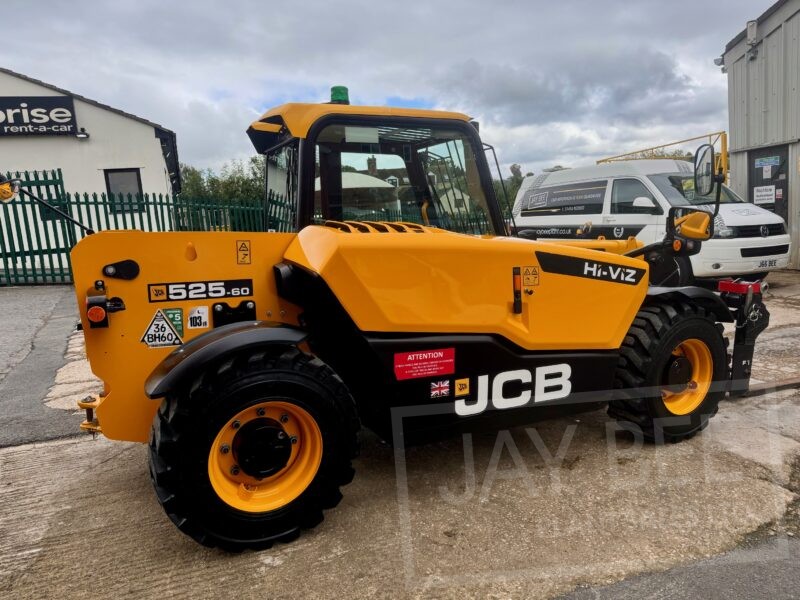 6140-JCB-525-60-telehandler-3