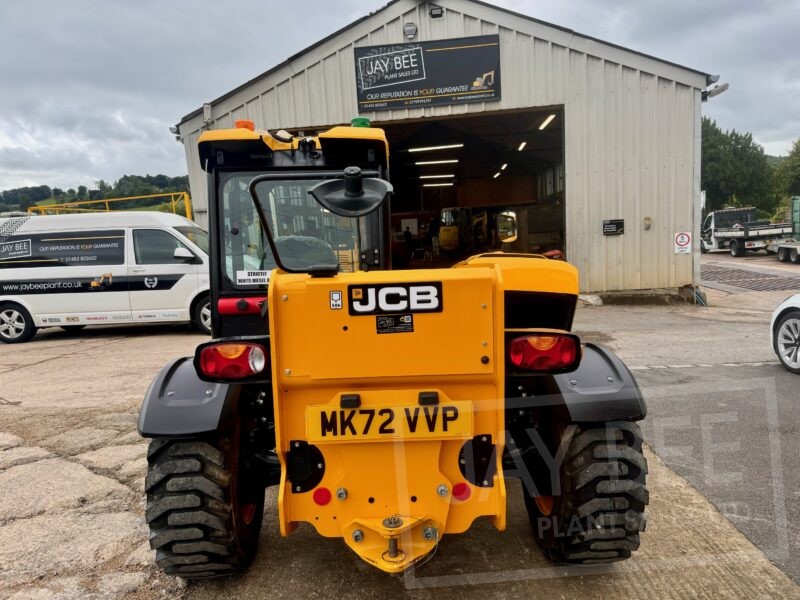 6140-JCB-525-60-telehandler-4