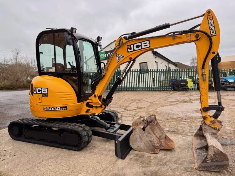 6236-JCB-8030-excavator-2