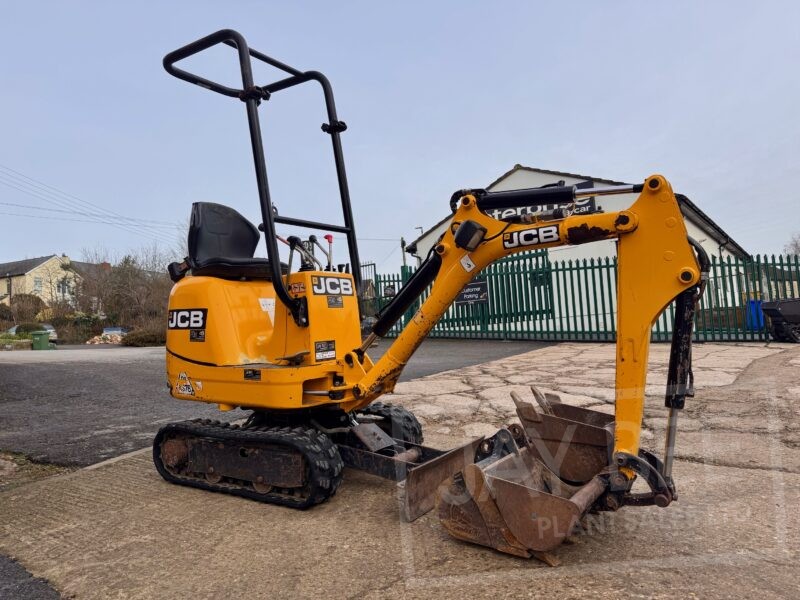 6250-JCB-Micro-excavator-2