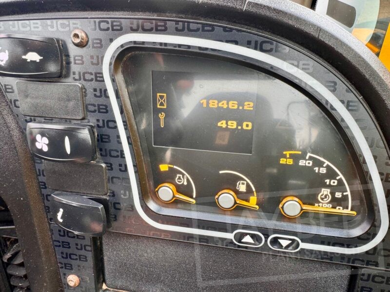 6278-JCB-525-60-telehandler-9