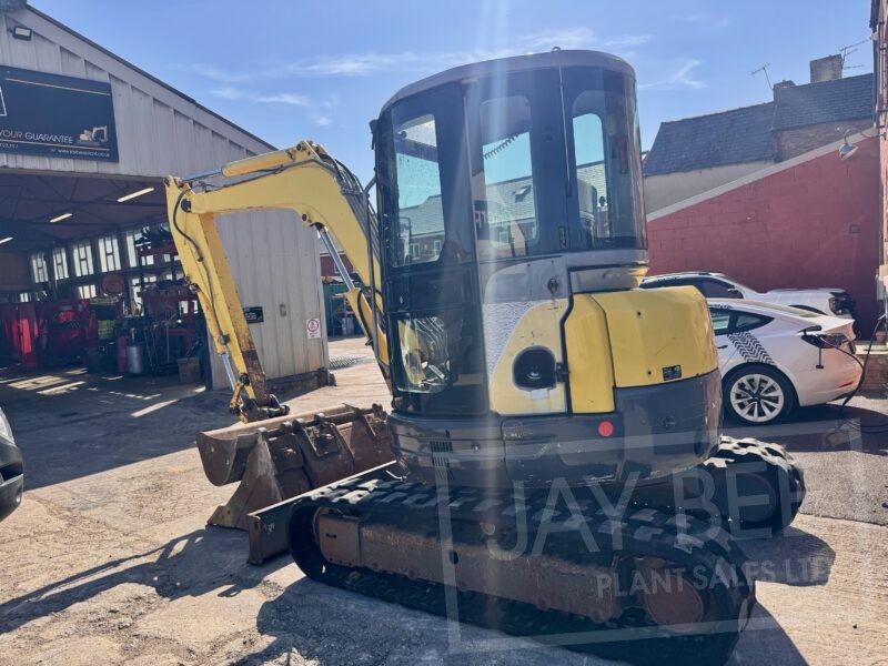 6298-New-Holland-E50-excavator-5