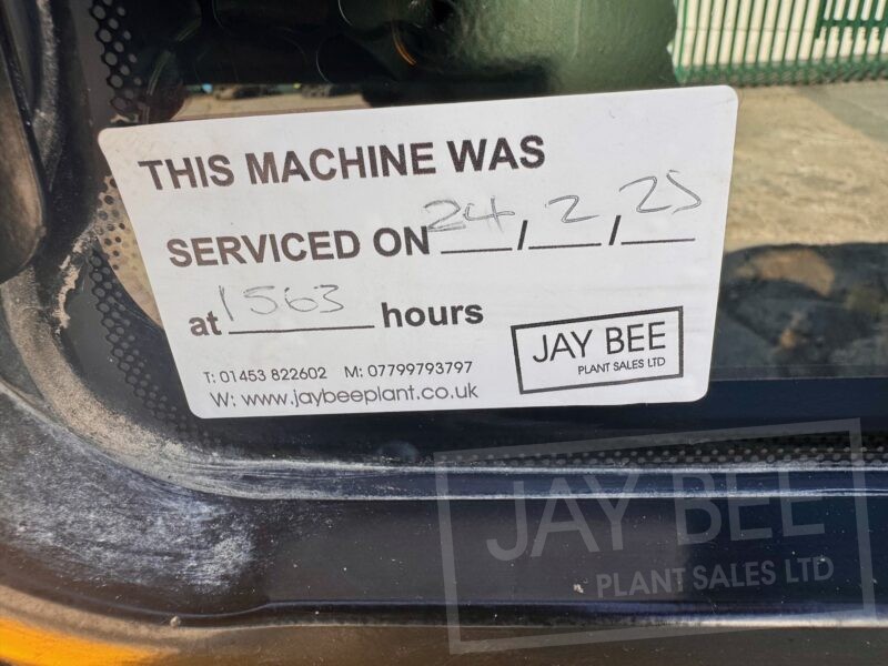 6270-JCB-8026CTS-excavator-12