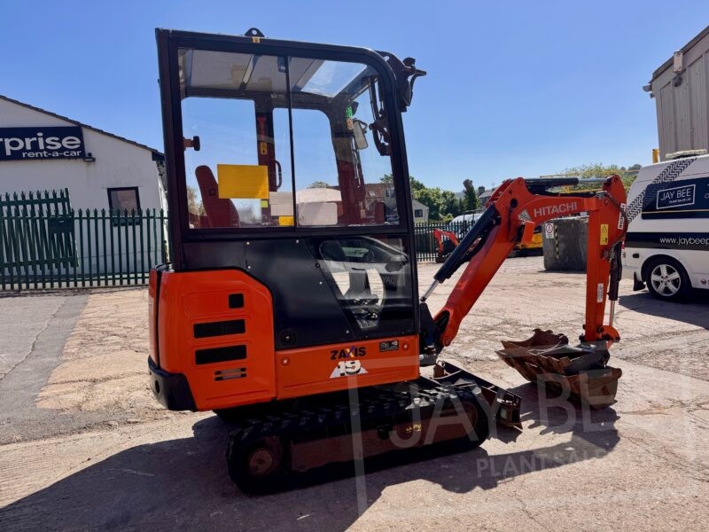 6326-Hitachi-ZX19-excavator-3