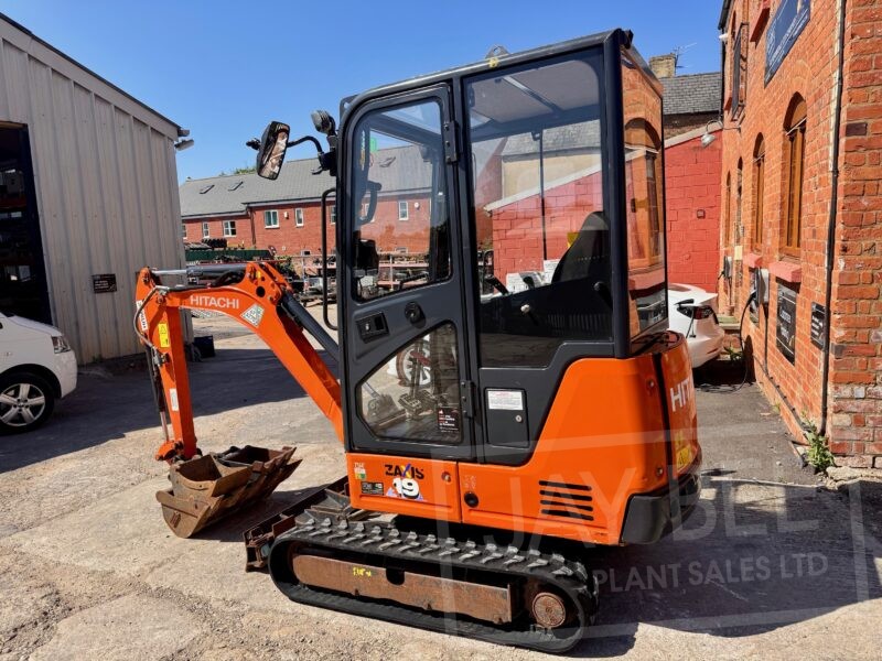 6326-Hitachi-ZX19-excavator-5