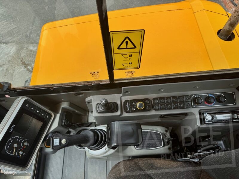 6328-JCB-48z-excavator-8