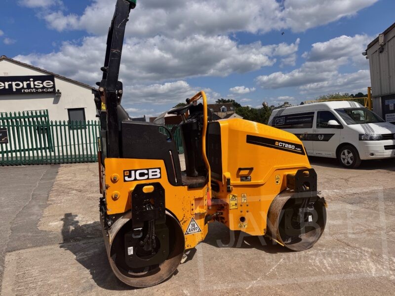 6339-JCB-CT260-120-roller-4
