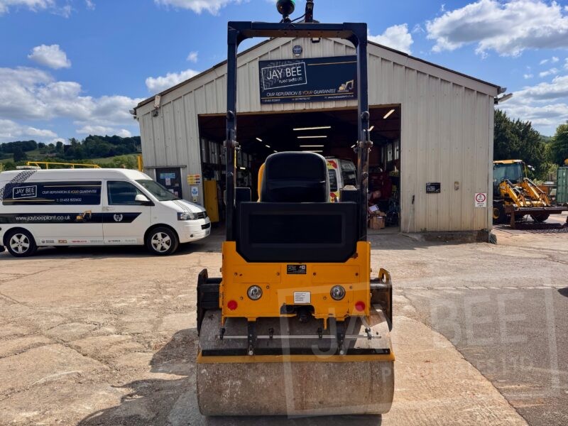 6339-JCB-CT260-120-roller-5