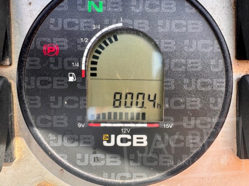 6339-JCB-CT260-120-roller-9