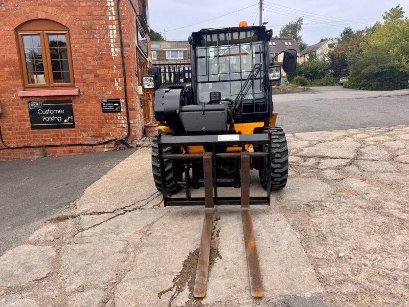 6374-JCB-520-40-telehandler-2
