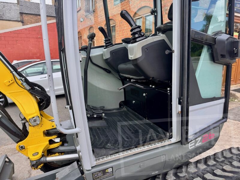 6376-Wacker-Neuson-EZ26-excavator-11