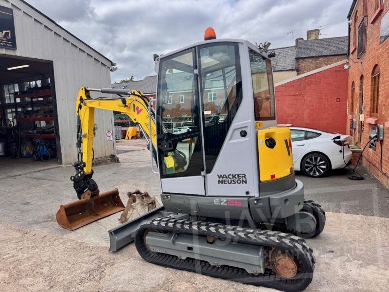 6376-Wacker-Neuson-EZ26-excavator-5