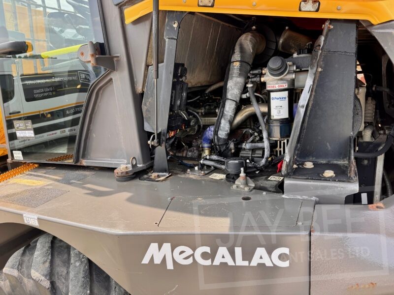 6382-Mecalac-6MDX-dumper-12