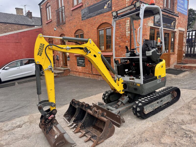 6390-wacker-neuson-ez17-excavator-1