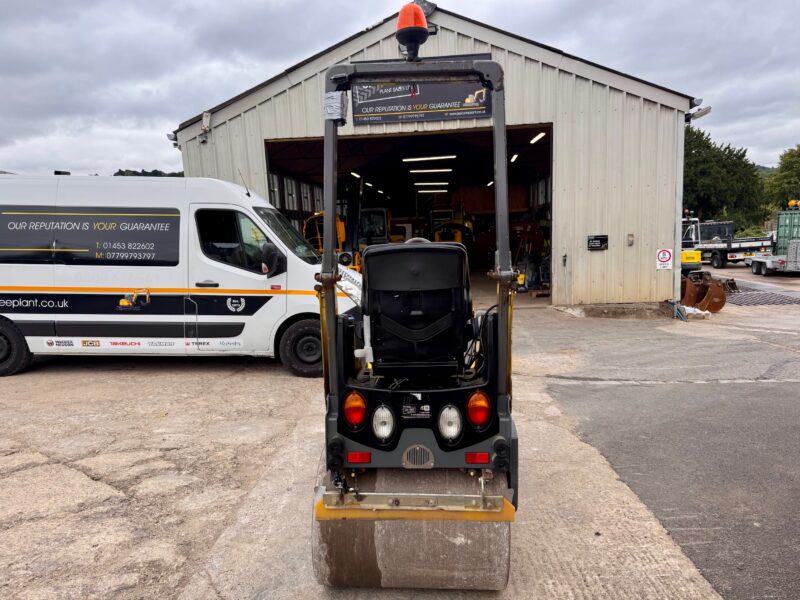 6391-wacker-neuson-rd18-roller-4