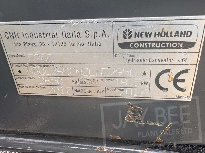 2017 New Holland E26C 1