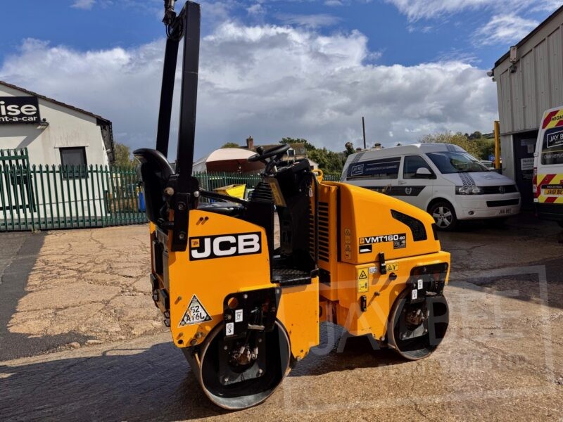 6403-jcb-vmt160-80-roller-4[1]